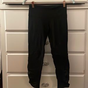 Lululemon size 4 leggings